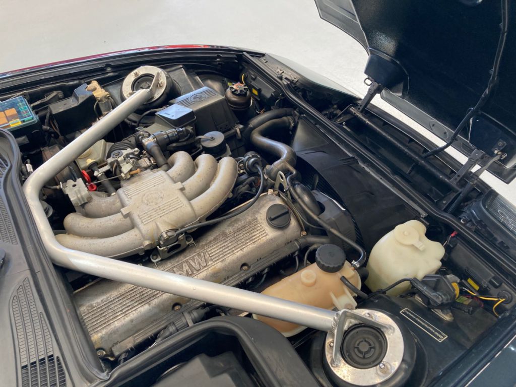 BMW Z1 de 1990 moteur 3/4