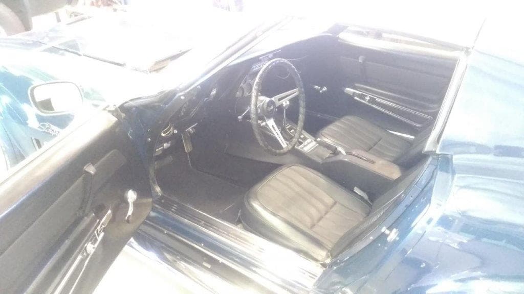 Chevrolet Corvette C3 V8 427ci Boite manuelle de 1969 intérieur siège