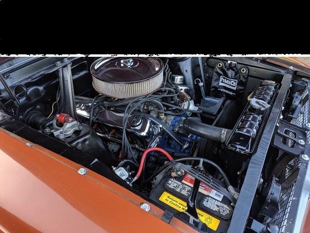 Ford Mustang Fastback V8 289ci de 1967 moteur 3/4
