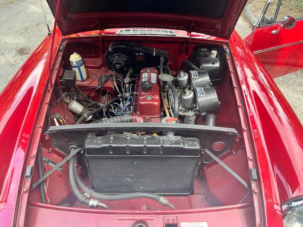 MGB Roadster MK1 de 1966 moteur face