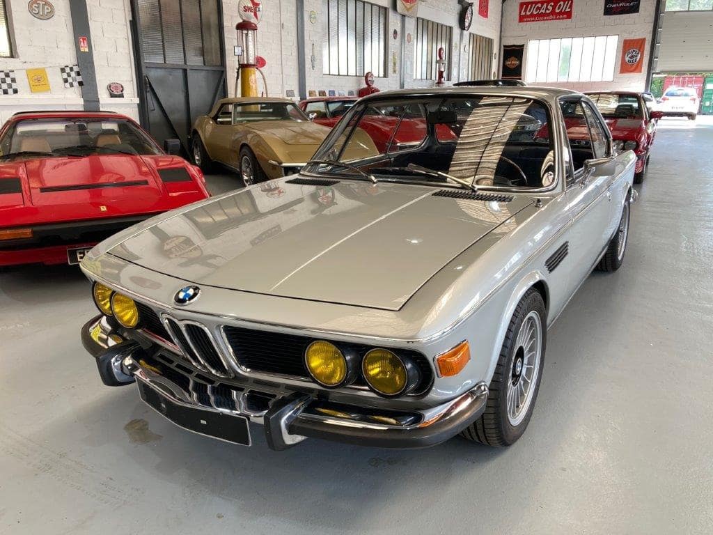 BMW 2800 CS de 1970 face