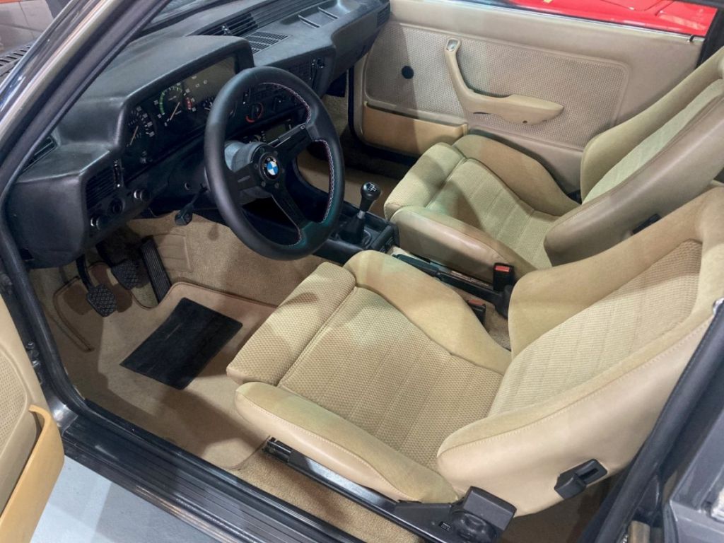 BMW 323i E21 de 1981