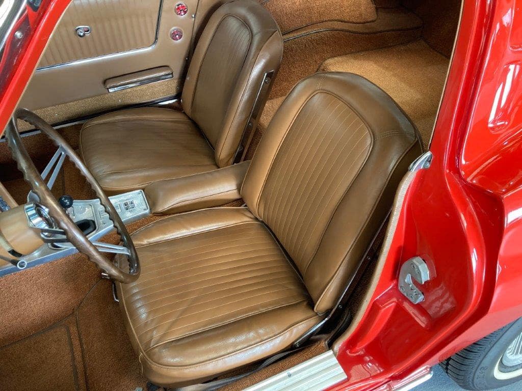 Chevrolet Corvette C2 Split Window de 1963 intérieur siège