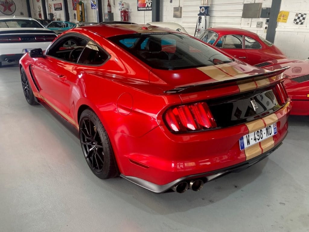 FORD MUSTANG Fastback SHELBY GT 350 V8 5.2L de 2016