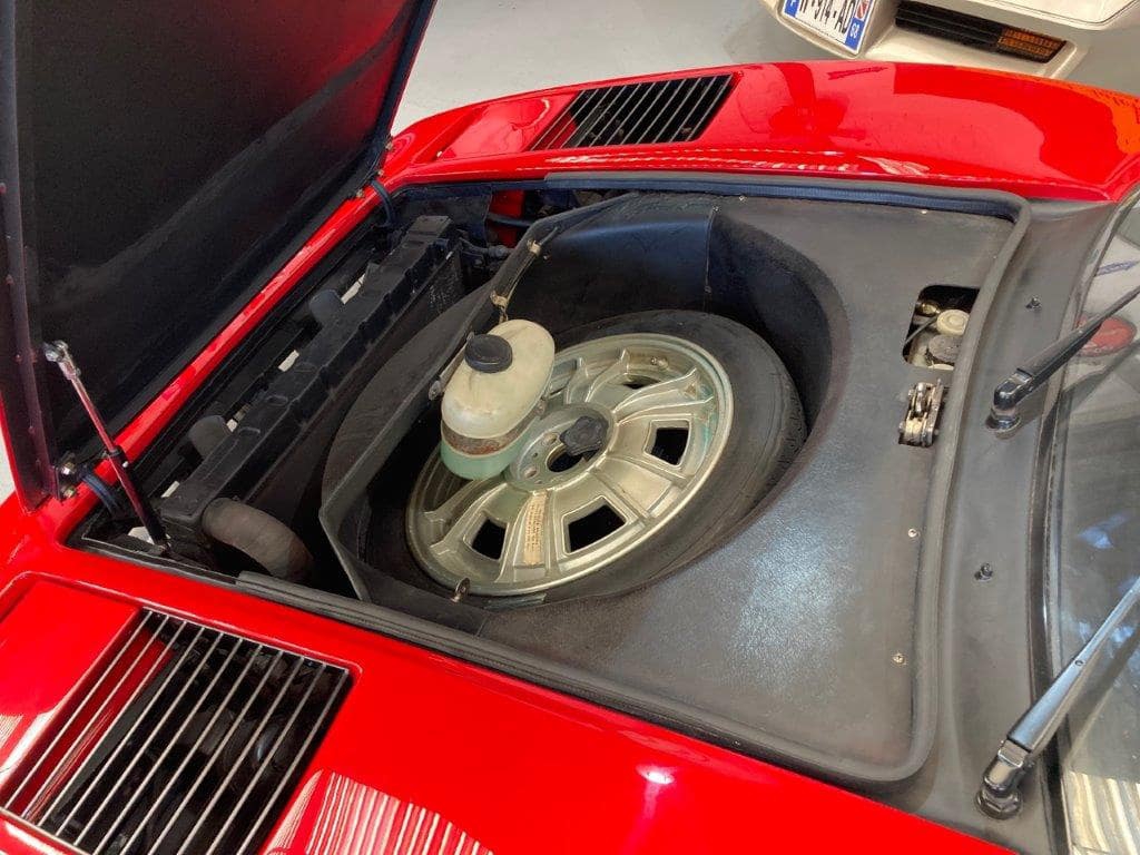 Ferrari 308 GTB de 1978 coffre
