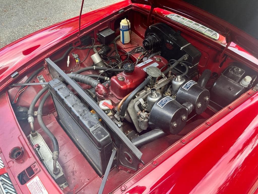 MGB Roadster MK1 de 1966 moteur 3/4