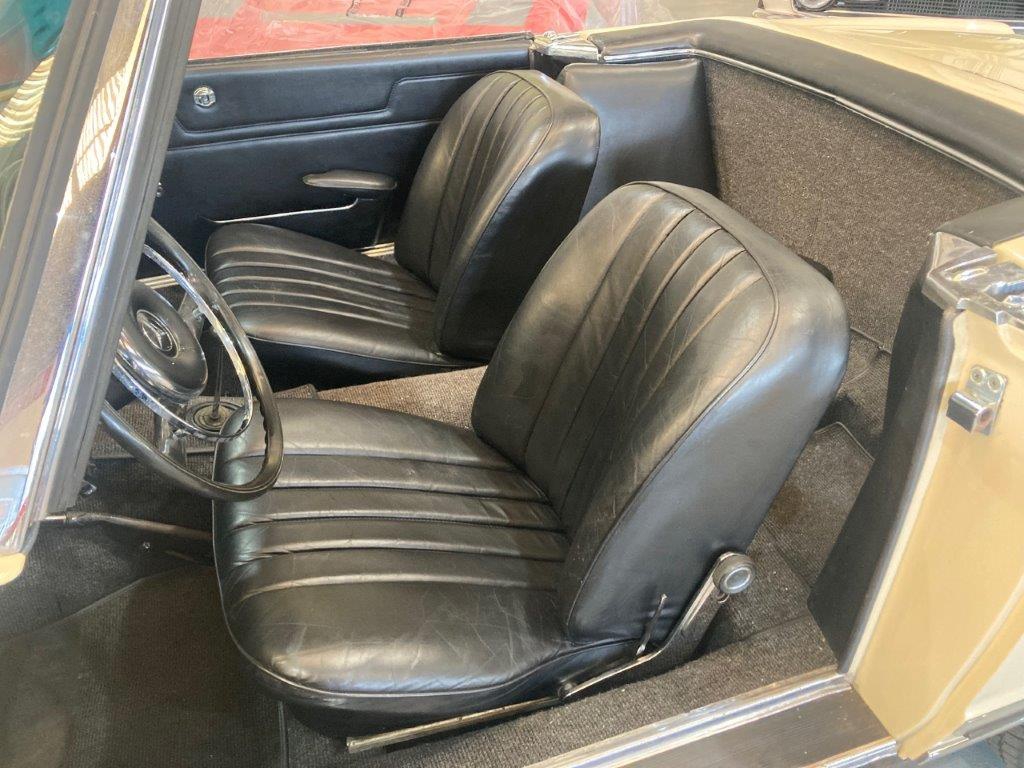 Mercedes 230 SL Pagode de 1965