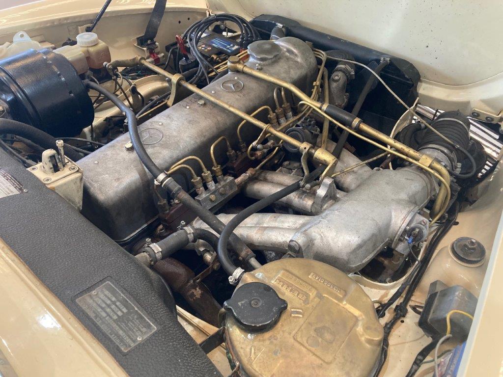 Mercedes 230 SL Pagode de 1965